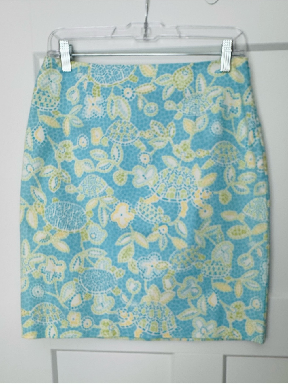 Talbots petite turtle floral mosaic pencil Skirt